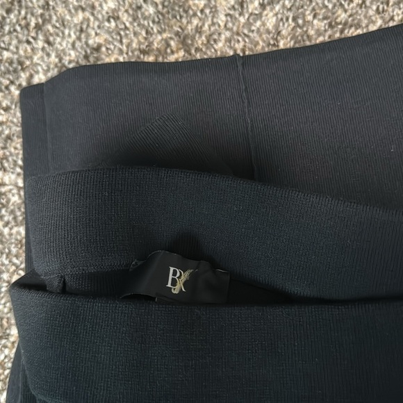 NWT! Banana Republic Black Milano Flare Cropped Sweater Pants - Multiple Sizes 💎 - Picture 11 of 11